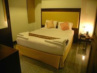 Washington Residence Phuket Bagian luar foto