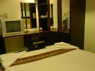 Washington Residence Phuket Bagian luar foto